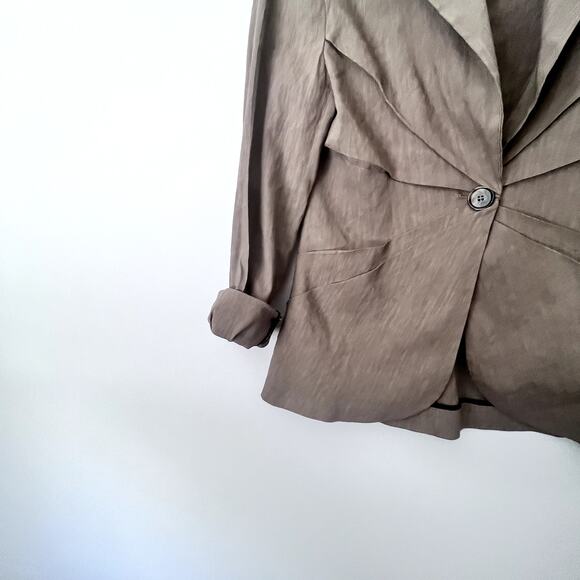 Zara Brown Tailored Blazer Suit Jacket Pleats Linen Blend size Medium - Picture 3 of 11